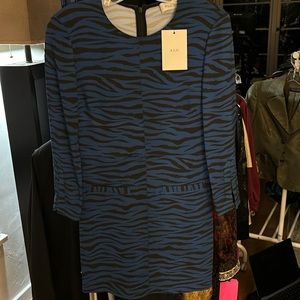 ALC Noelle dress blue tiger print striped shift long sleeve, size 2.